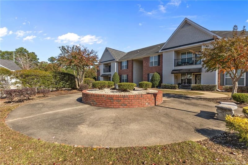 1922 Harcourt Cir #104, Fayetteville, NC 28304