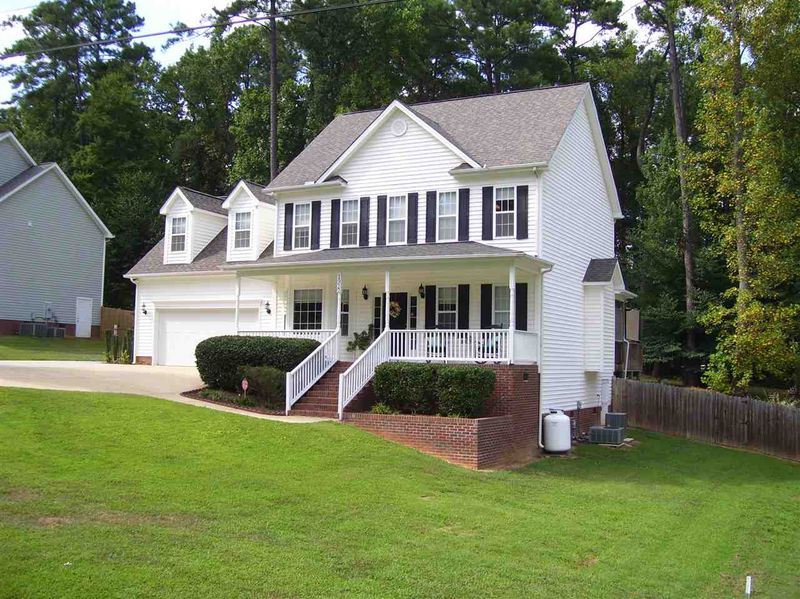 1922 Lennox Dr, Garner, NC 27529