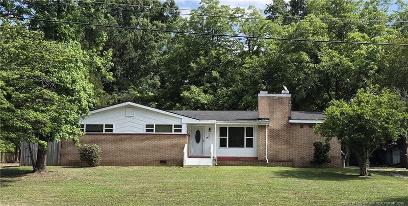 1922 Sloan Ave, Fayetteville, NC 28312