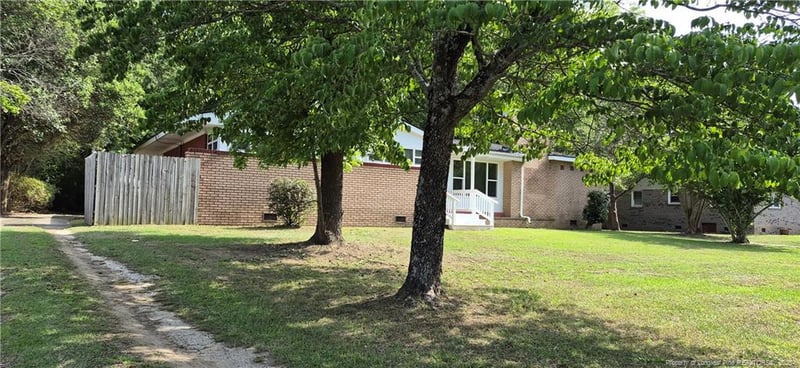 1922 Sloan Ave, Fayetteville, NC 28312