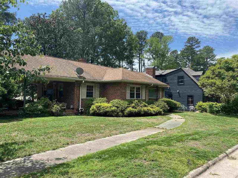 1923 Ward St, Durham, NC 27707