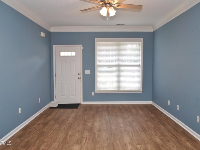 1924 Barngate Way, Raleigh, NC 27614