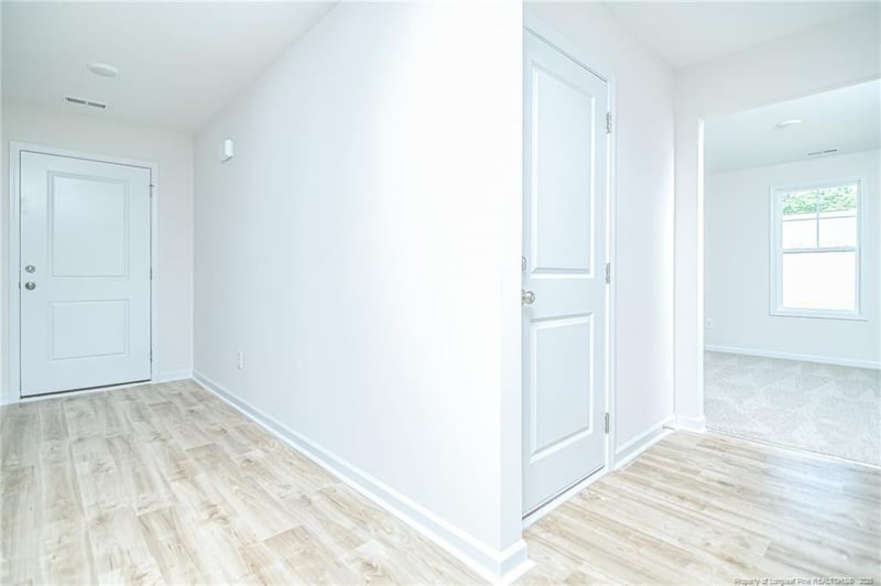 1924 Bulldog Ln, Hope Mills, NC 28348