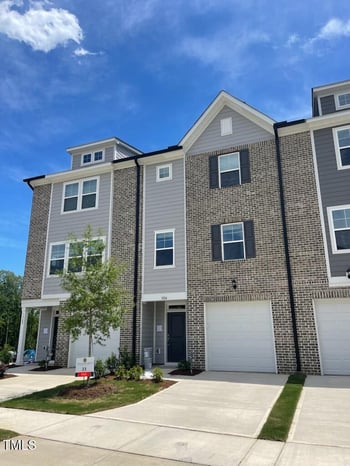 1924 Fishamble , Fuquay Varina, NC 27526