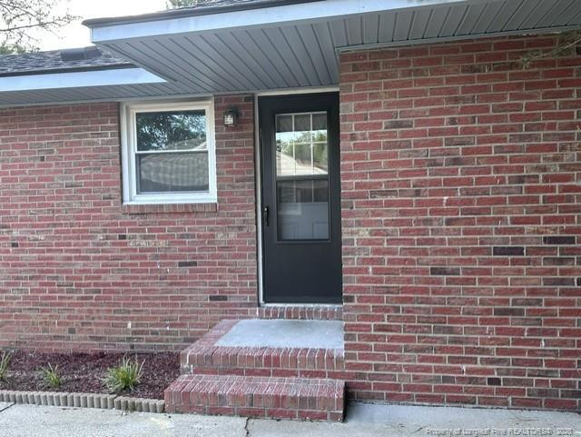 1925 Crestview Dr, Fayetteville, NC 28304