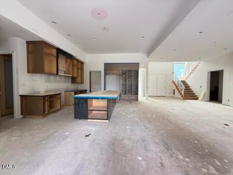 1925 Hunting Ridge Rd, Raleigh, NC 27615