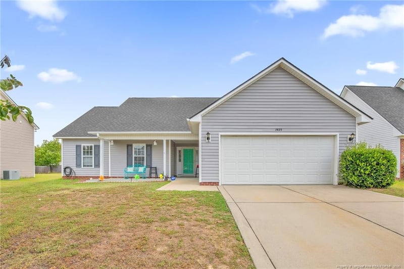 1925 Jenny Rd, Fayetteville, NC 28314