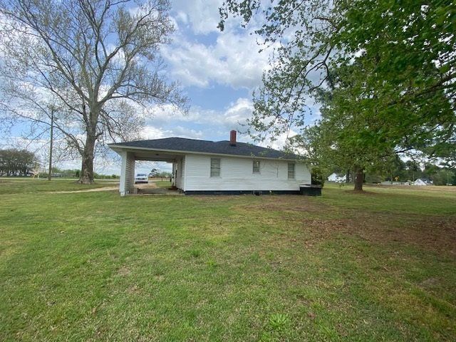 1925 Johnston County Rd, Angier, NC 27501