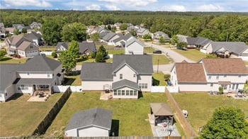 1925 Purple Dr, Fayetteville, NC 28314