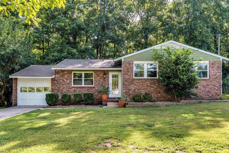 1925 Waters Dr, Raleigh, NC 27610