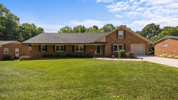 1926 Downing Dr, Burlington, NC 27215