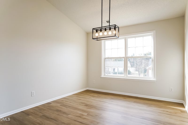 1926 Hickory Bark Dr, Fuquay Varina, NC 27526