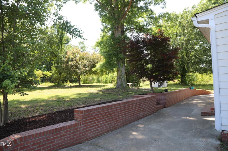 1927 Simpkins Rd, Raleigh, NC 27603