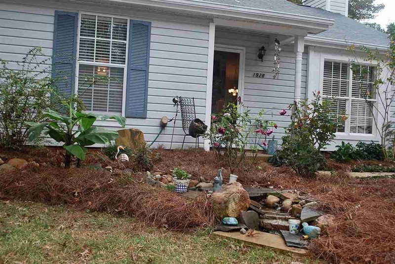 1928 Deep Forest Trl, Raleigh, NC 27603