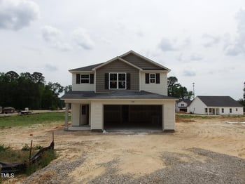 1928 Elephant Ln, Hope Mills, NC 28348
