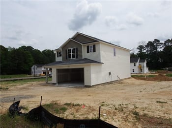 1928 Elephant Ln, Hope Mills, NC 28348