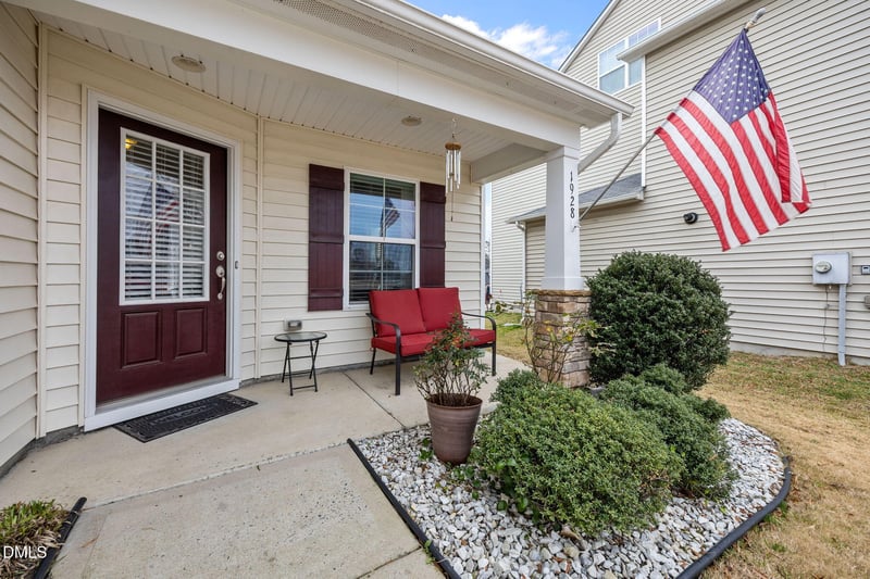 1928 Hinswood Cir, Fuquay Varina, NC 27526