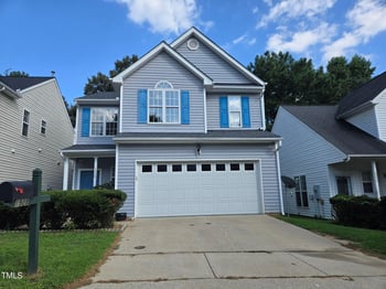 1928 Shadow Glen Dr, Raleigh, NC 27604