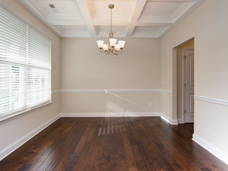 1928 Sinclair Tc, Burlington, NC 27215