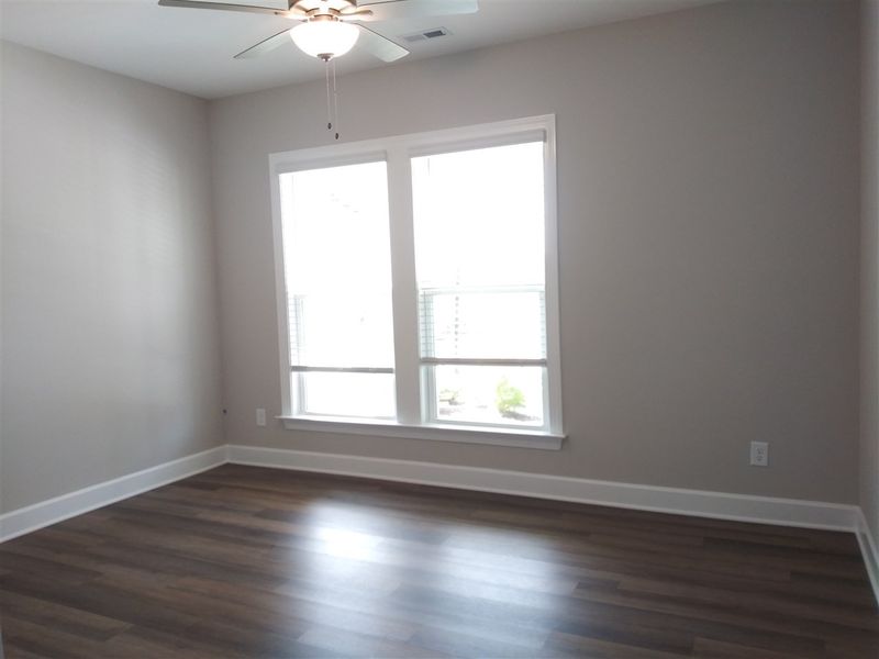 1929 Hay House Ave, Wake Forest, NC 27587