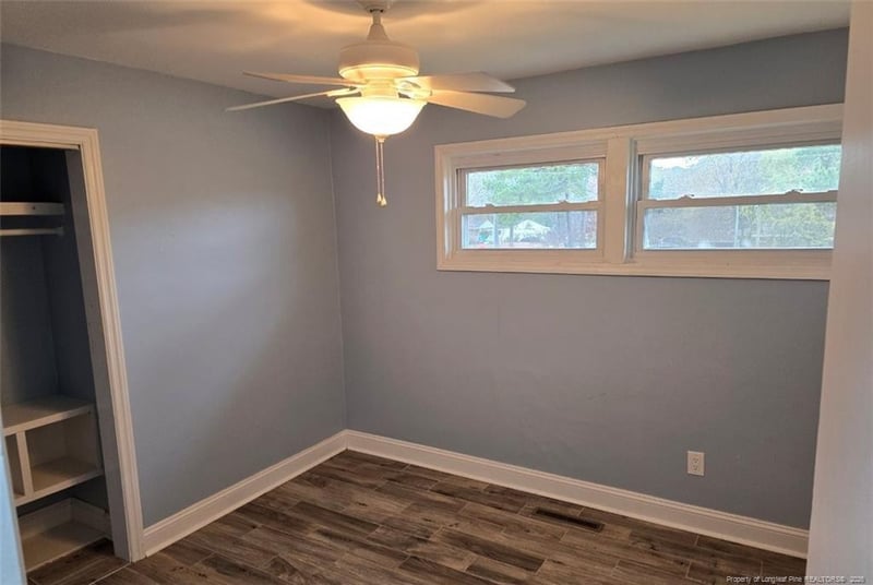 1929 Mcgougan Rd, Fayetteville, NC 28303