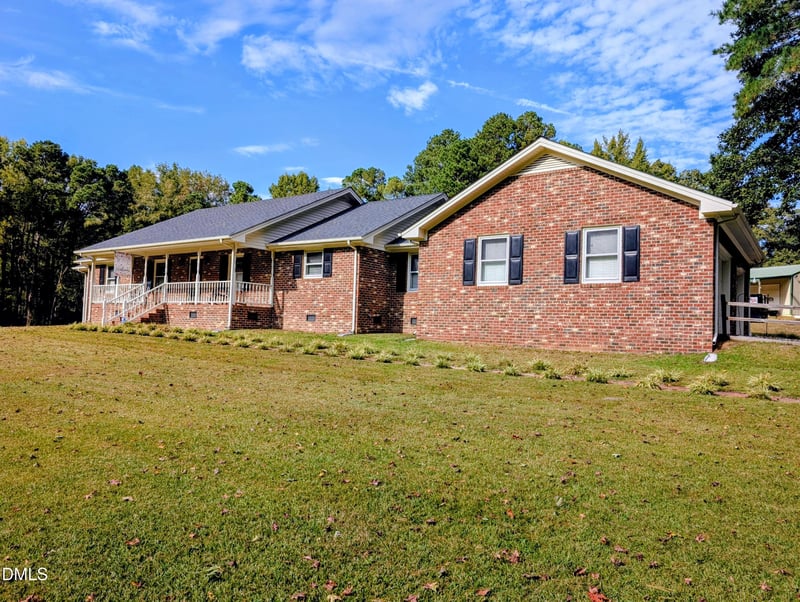 193 Camelia Rd, Benson, NC 27504