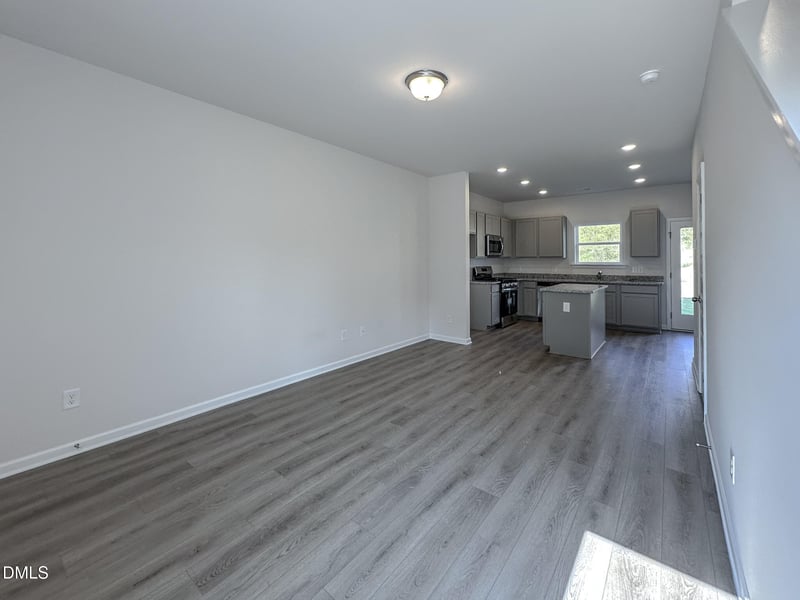 193 Courtside Dr, Dunn, NC 28334