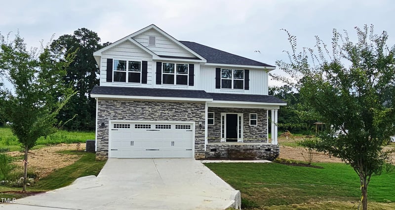 193 Falls Of The Cape Dr, Lillington, NC 27546