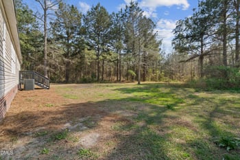 193 John L Rd, Maxton, NC 28364