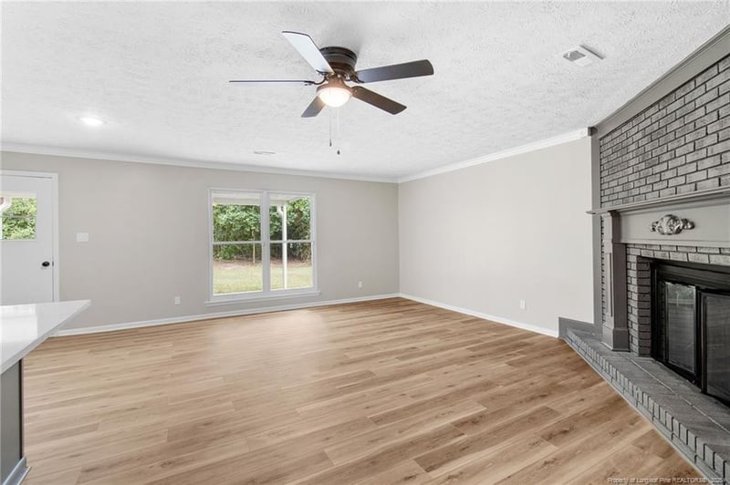 1930 Alder Rd, Fayetteville, NC 28304