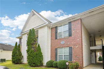 1930 Harcourt Cir #101, Fayetteville, NC 28304