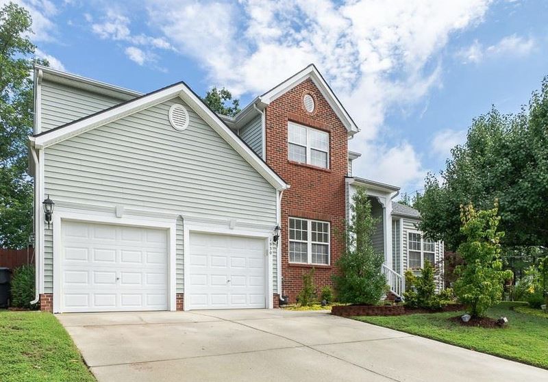 1930 White Dogwood Rd, Apex, NC 27502