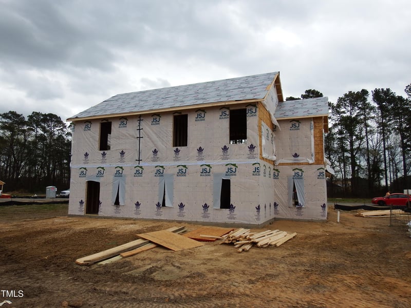 1931 Bulldog Ln, Hope Mills, NC 28348