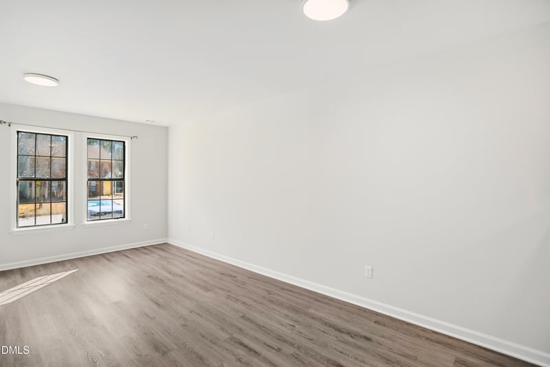 1931 Tischer Rd, Raleigh, NC 27603