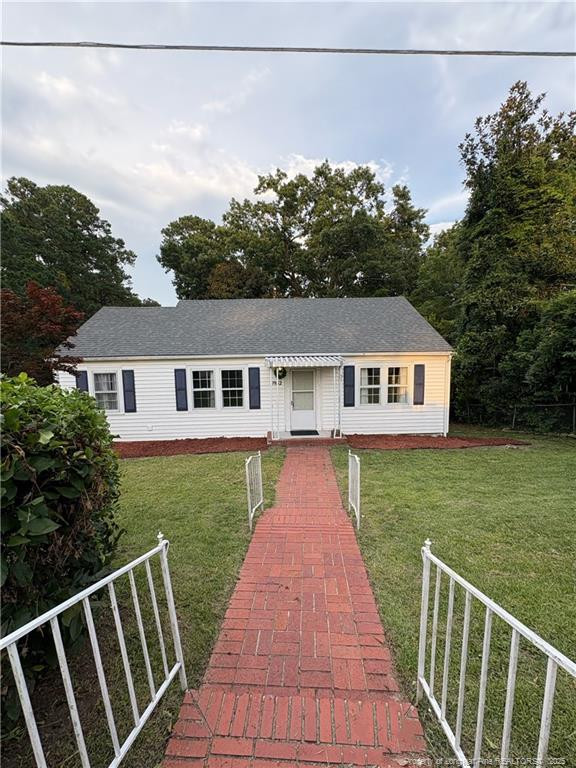 1932 Dogwood St, Fayetteville, NC 28301