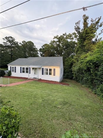 1932 Dogwood St, Fayetteville, NC 28301