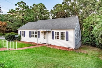 1932 Dogwood St, Fayetteville, NC 28301