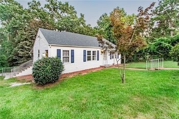 1932 Dogwood St, Fayetteville, NC 28301