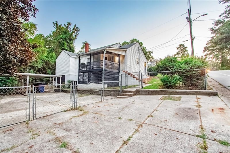 1932 Dogwood St, Fayetteville, NC 28301