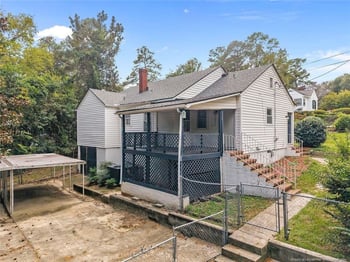 1932 Dogwood St, Fayetteville, NC 28301