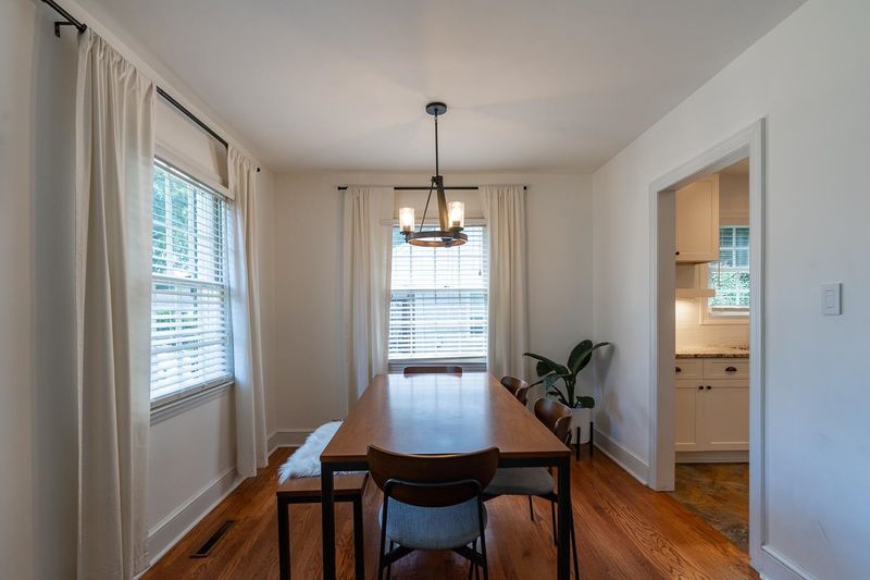 1932 Fairfield Dr, Raleigh, NC 27608