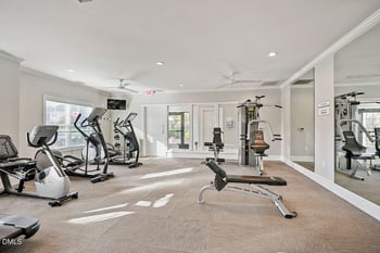 1932 Heisser Ln, Fuquay Varina, NC 27526