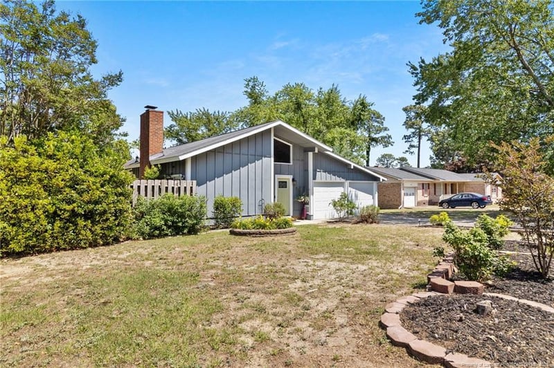 1932 Paisley Ave, Fayetteville, NC 28304