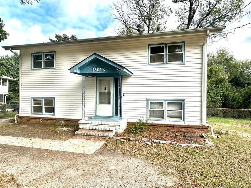 1933 Saint Paul Ave, Fayetteville, NC 28304