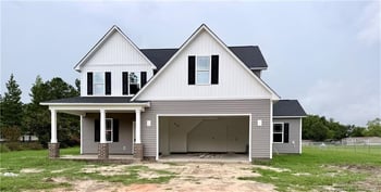 1934 Sunshine Ct, Hope Mills, NC 28348