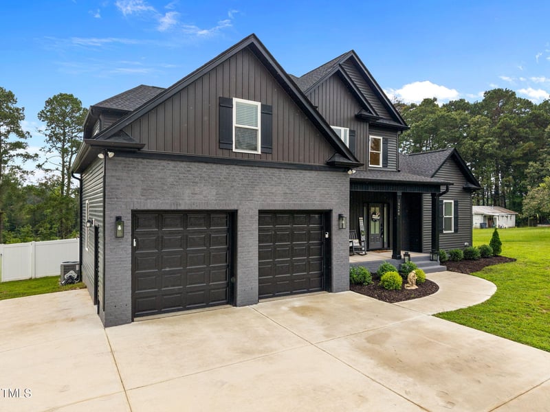 19348 Nc 210 , Angier, NC 27501