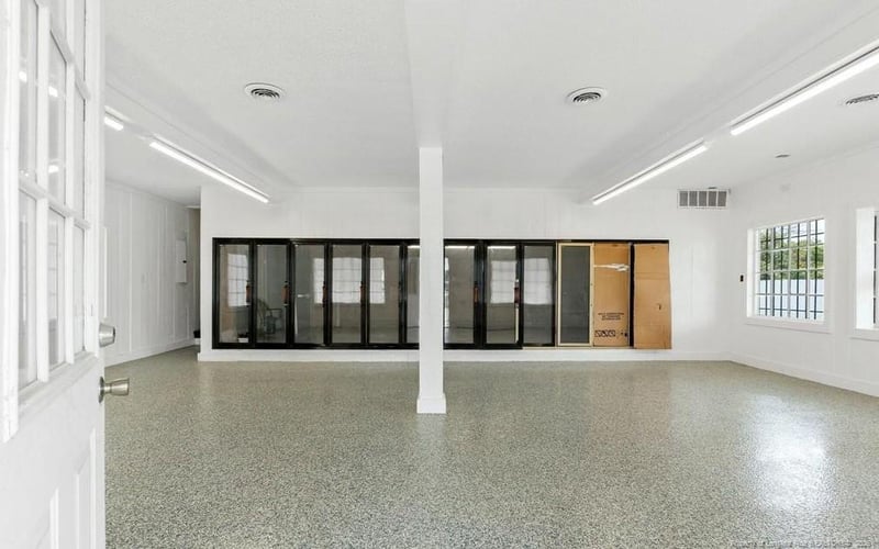 1935 Gillespie St, Fayetteville, NC 28306