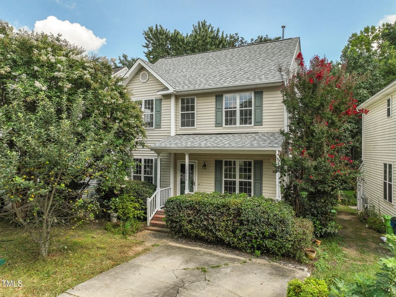 1936 Crag Burn Ln, Raleigh, NC 27604