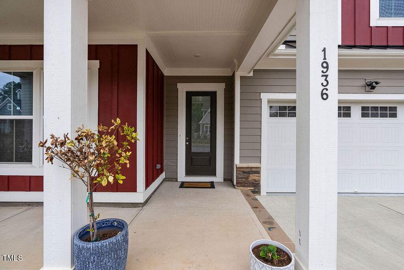 1936 Custom Ln, Apex, NC 27502