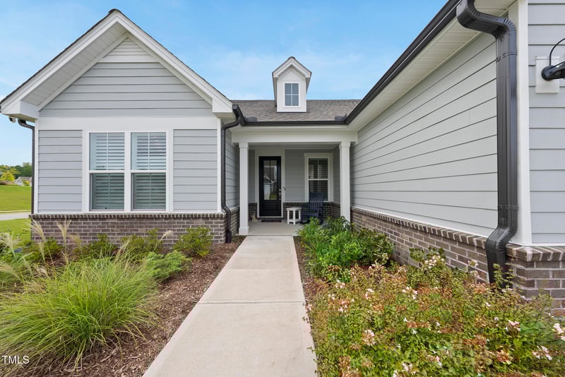 1936 Kinglet Ct, Fuquay Varina, NC 27526
